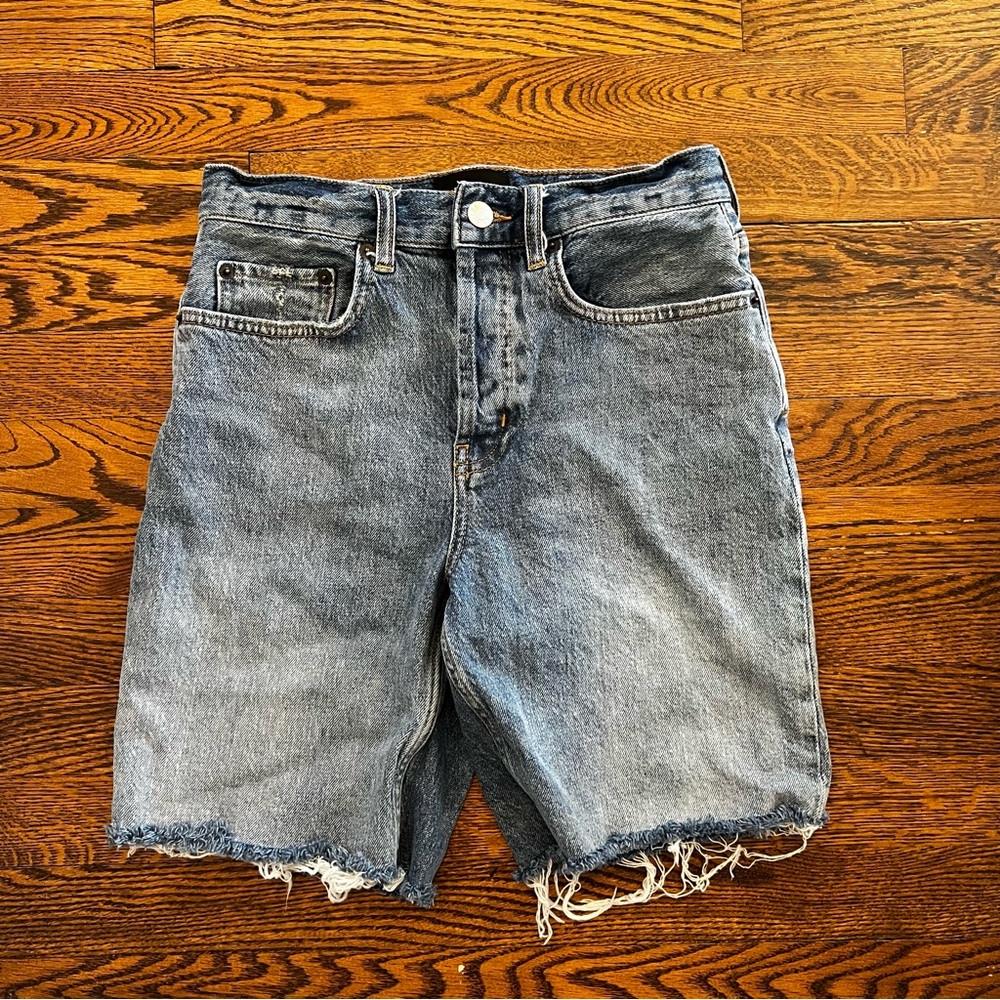 Rails Women's Shorts Size 25 Beachwood High-Rise Blue Denim Raw Hem Bermuda Jort